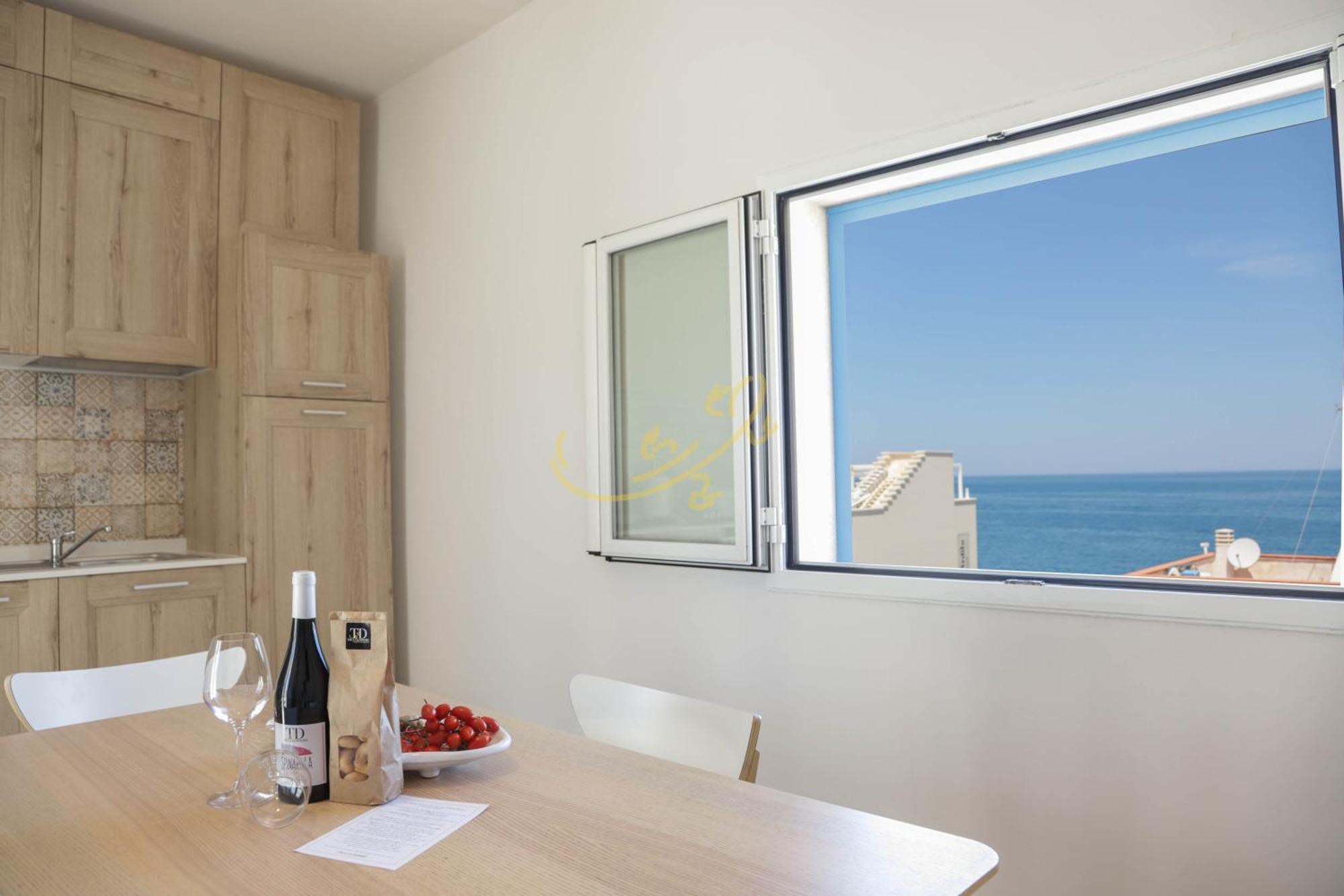 فيلا Td Casa Marevino Seaside Terrace With Panoramic Views بولينيانو آ ماري المظهر الخارجي الصورة
